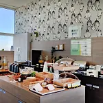 Select Hotel Berlin Spiegelturm
