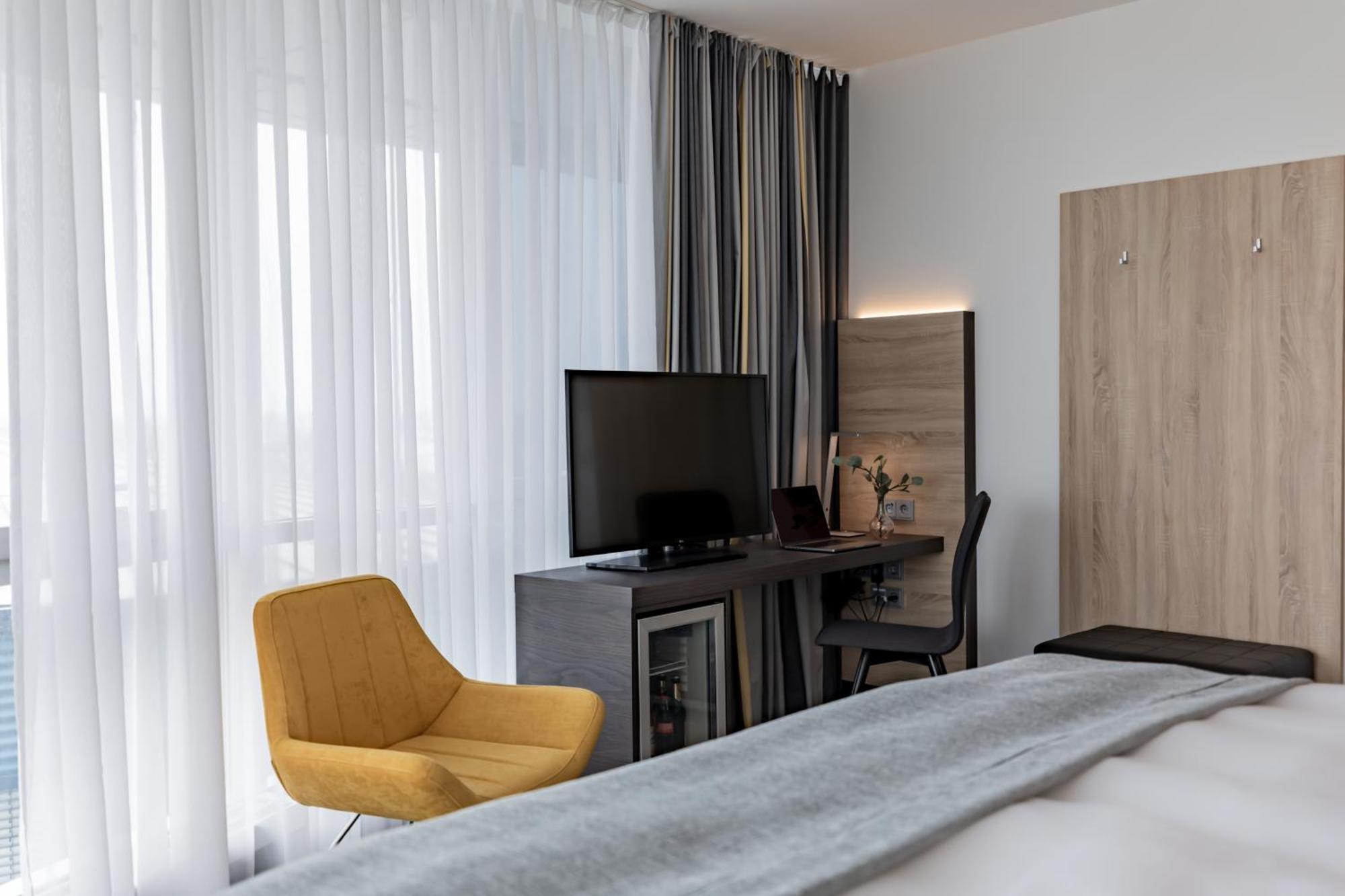 Select Spiegelturm 4*