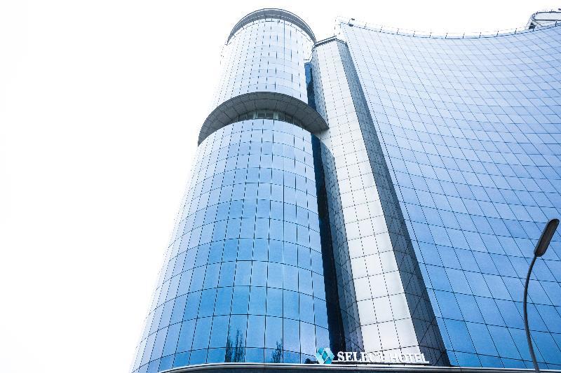 Select Spiegelturm 4* Berlin